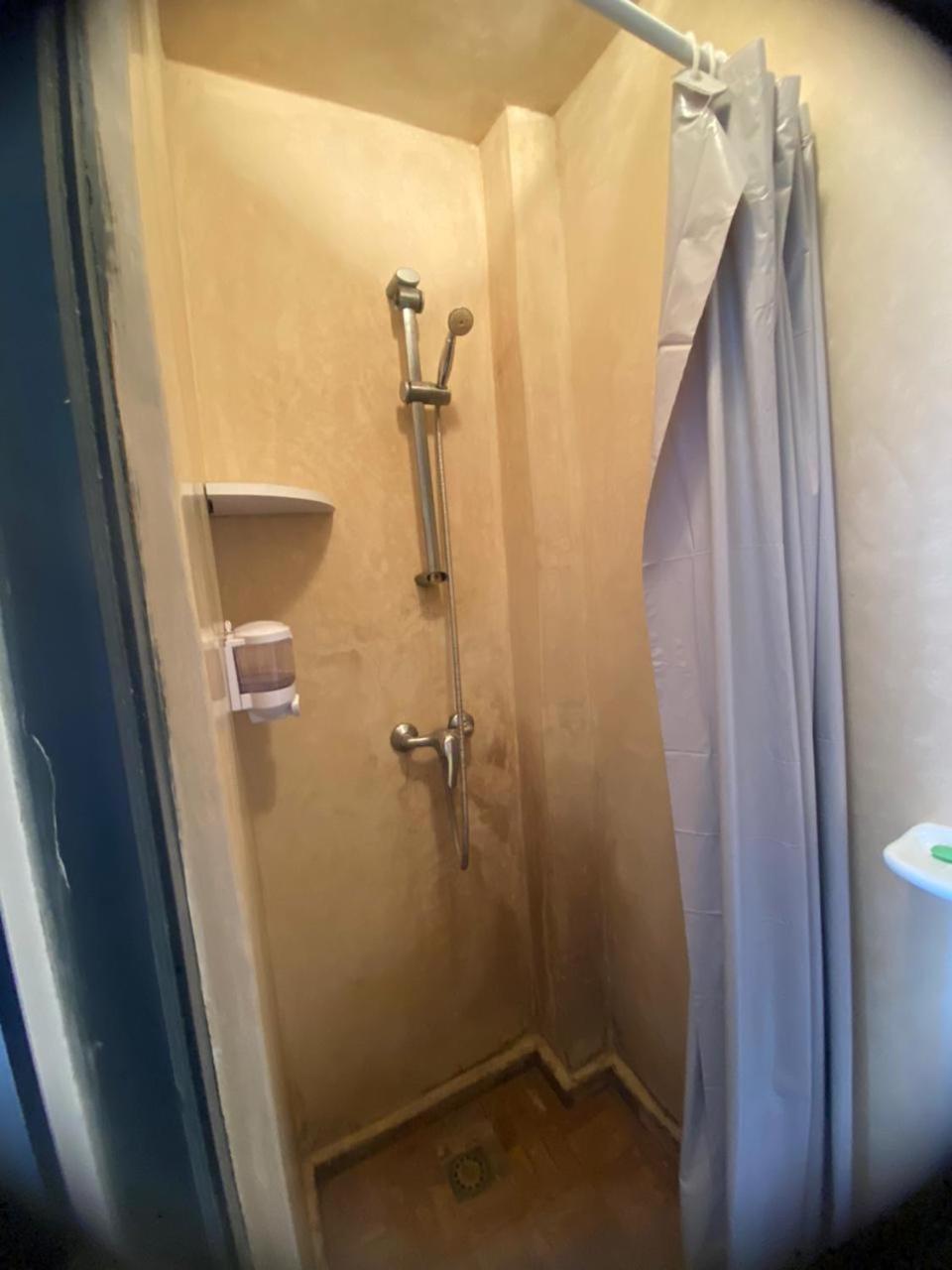 Tweets Hotel Эс-Сувейра Экстерьер фото
